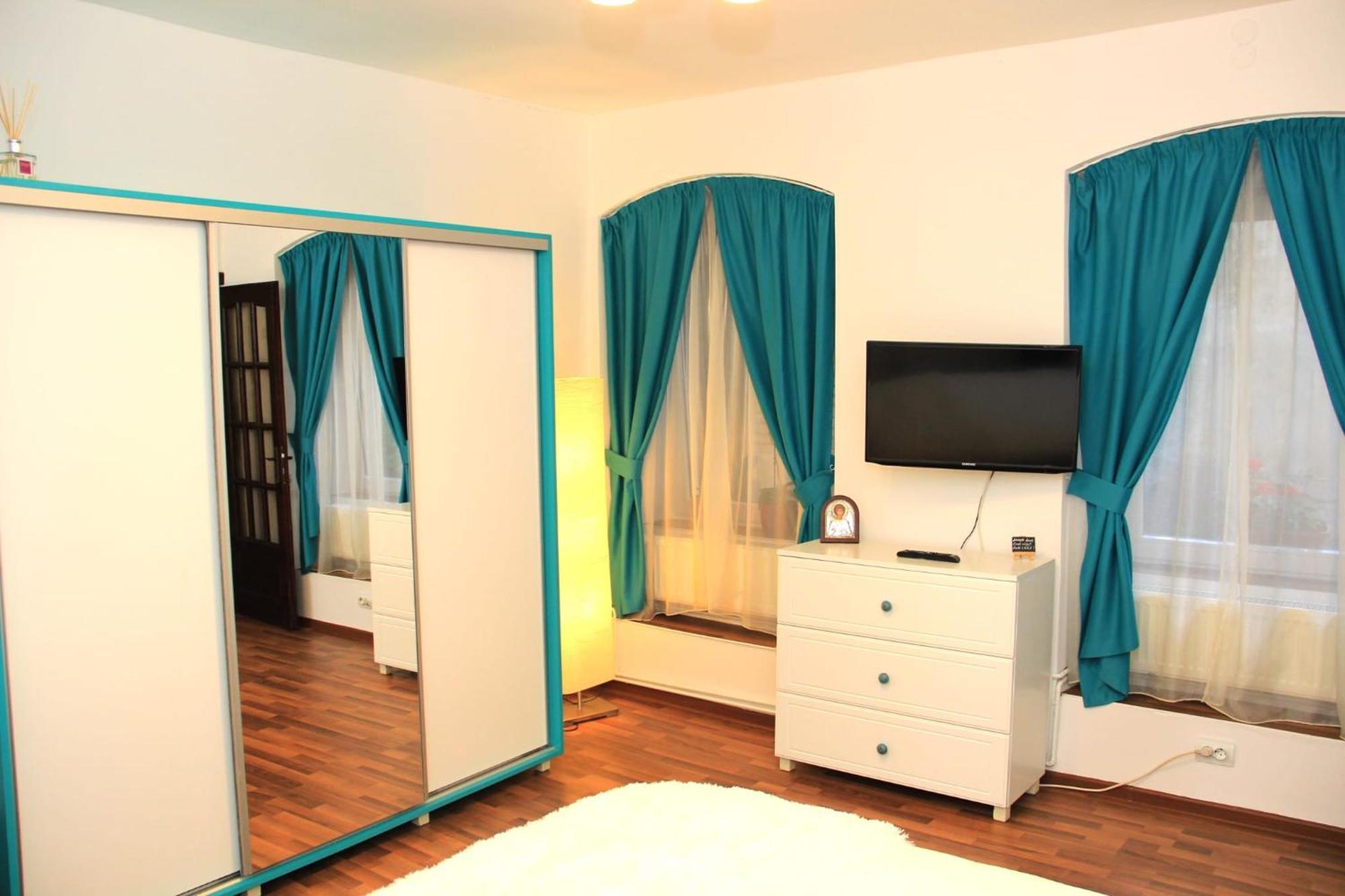 John Residence Apartment Brasov With Parking Option Εξωτερικό φωτογραφία