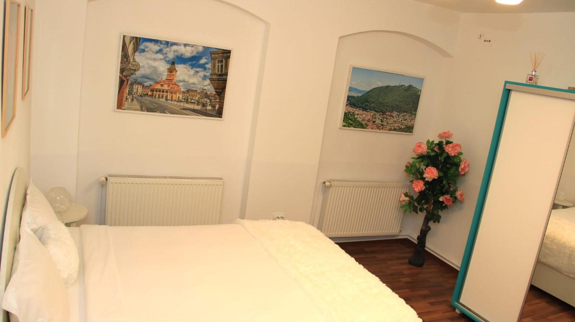 John Residence Apartment Brasov With Parking Option Εξωτερικό φωτογραφία