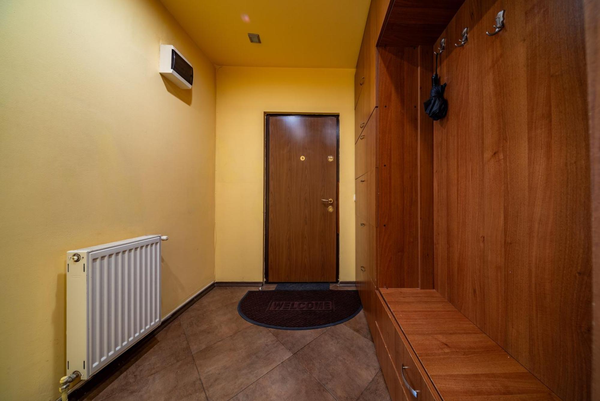 John Residence Apartment Brasov With Parking Option Εξωτερικό φωτογραφία