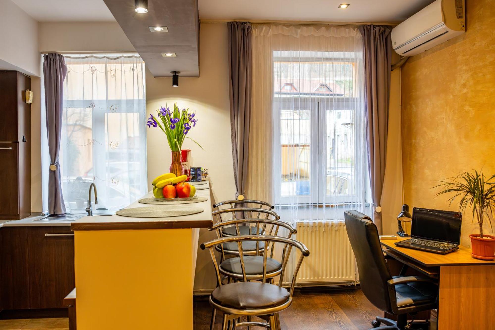 John Residence Apartment Brasov With Parking Option Εξωτερικό φωτογραφία