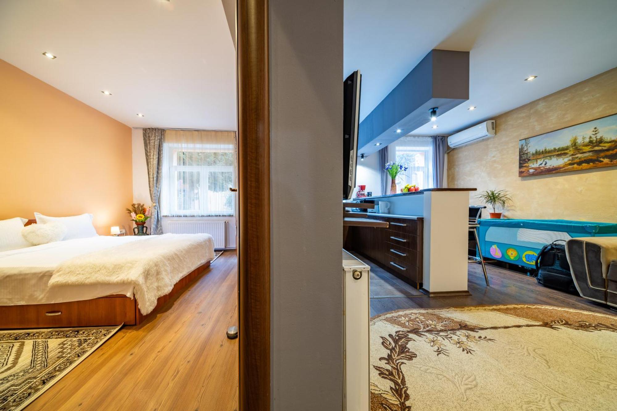 John Residence Apartment Brasov With Parking Option Εξωτερικό φωτογραφία